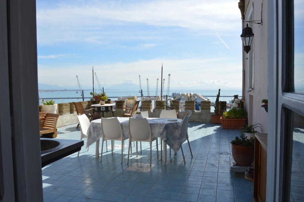 B&B Charming House Salerno Ngoại thất bức ảnh