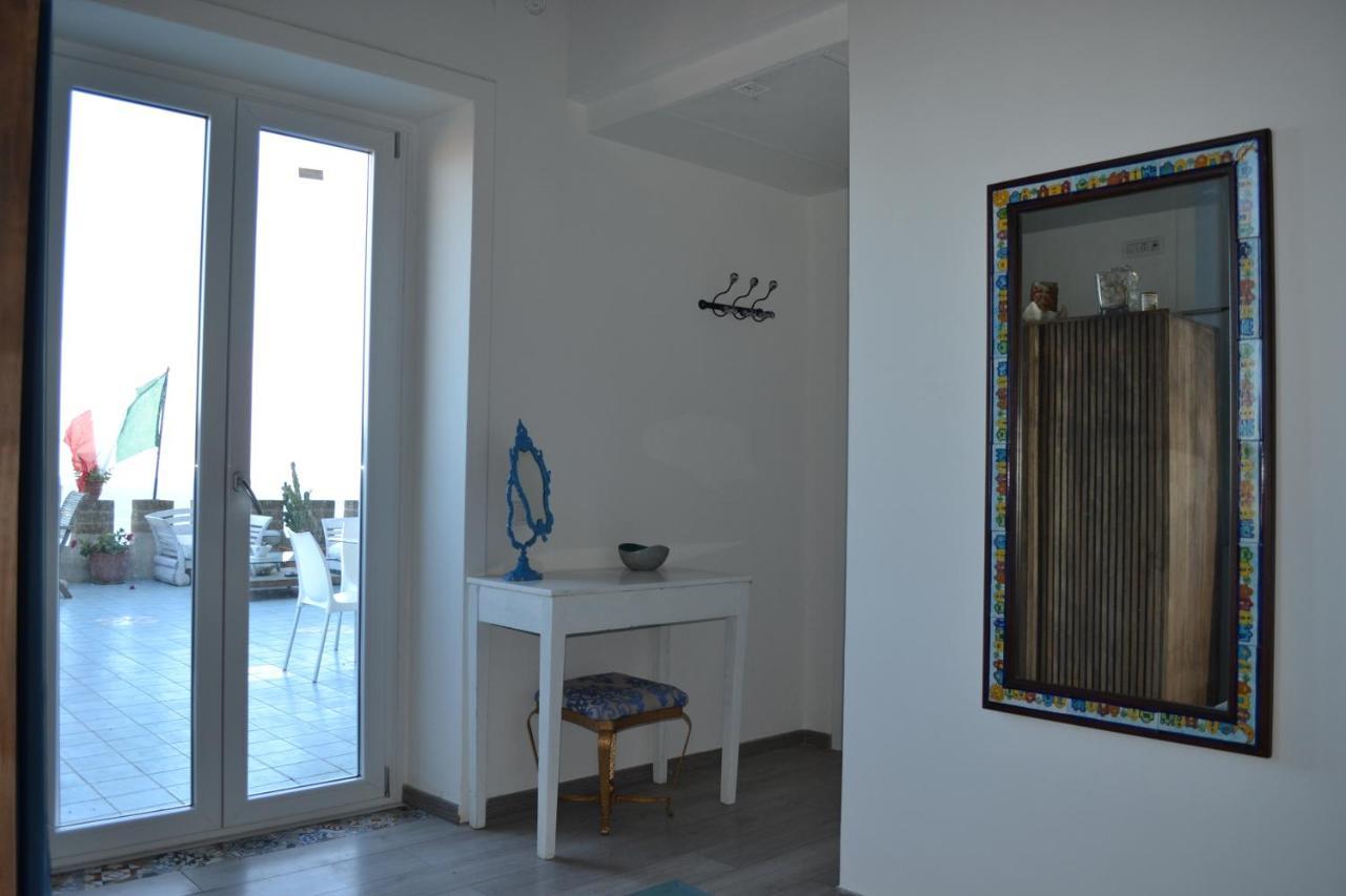 B&B Charming House Salerno Ngoại thất bức ảnh
