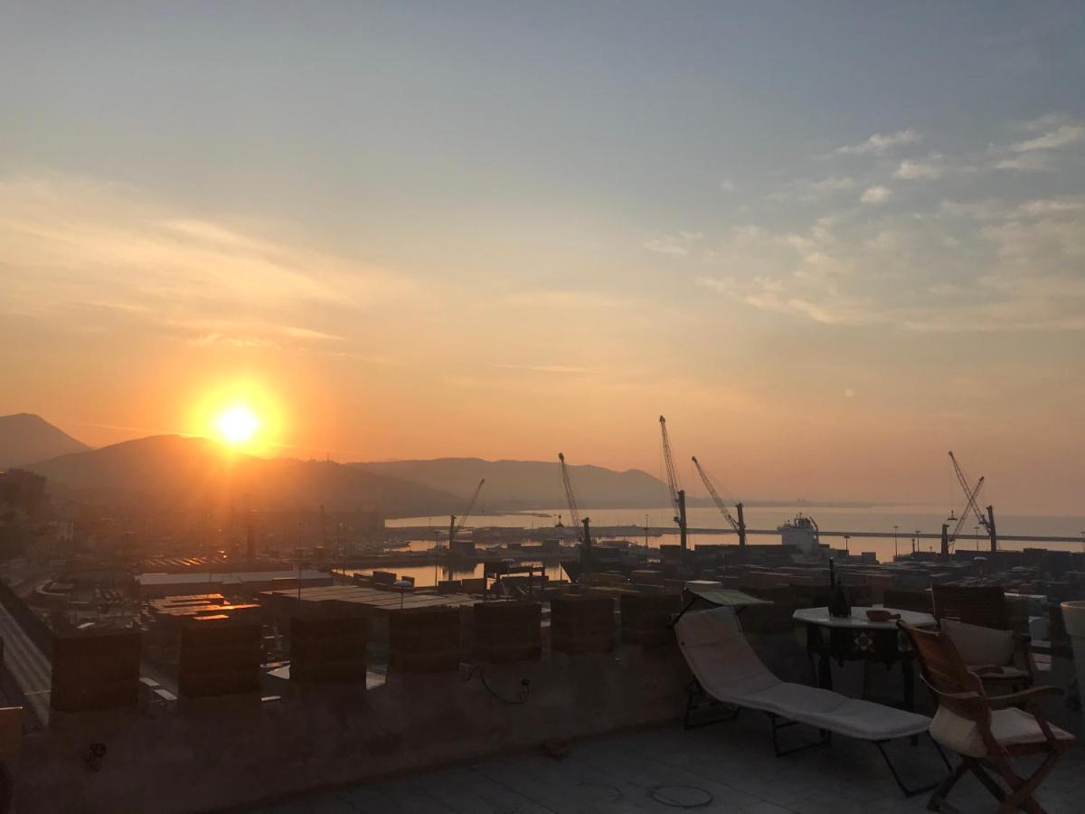 B&B Charming House Salerno Ngoại thất bức ảnh