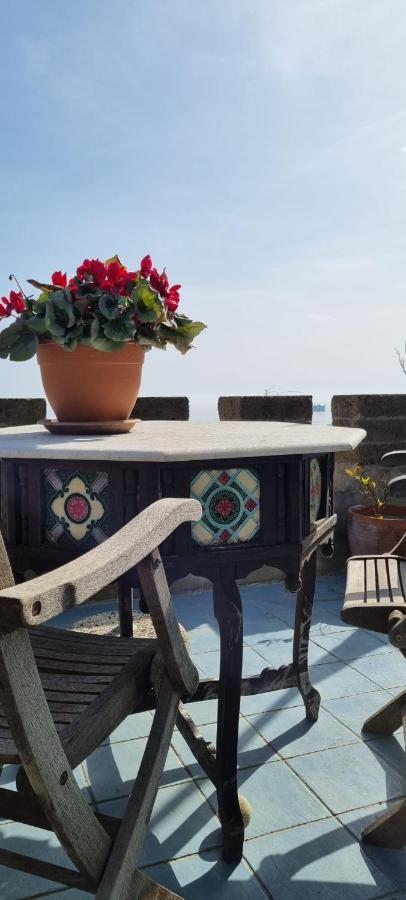 B&B Charming House Salerno Ngoại thất bức ảnh