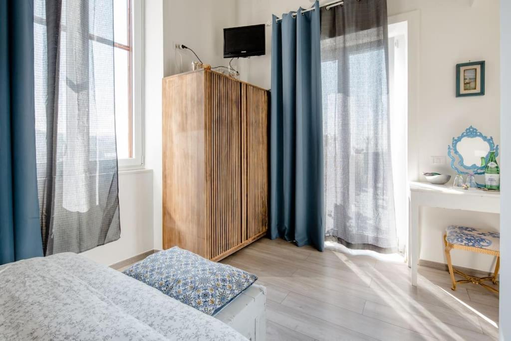 B&B Charming House Salerno Ngoại thất bức ảnh