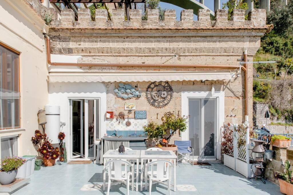 B&B Charming House Salerno Ngoại thất bức ảnh